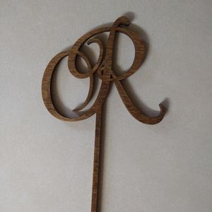 "R" cake topper